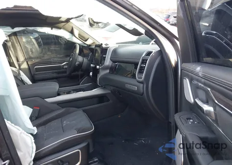 2026 Ram 1500 Laramie 4X4 5'7 Box z USA, uszkodzony, nr VIN 1C6SRFJP2TN241151